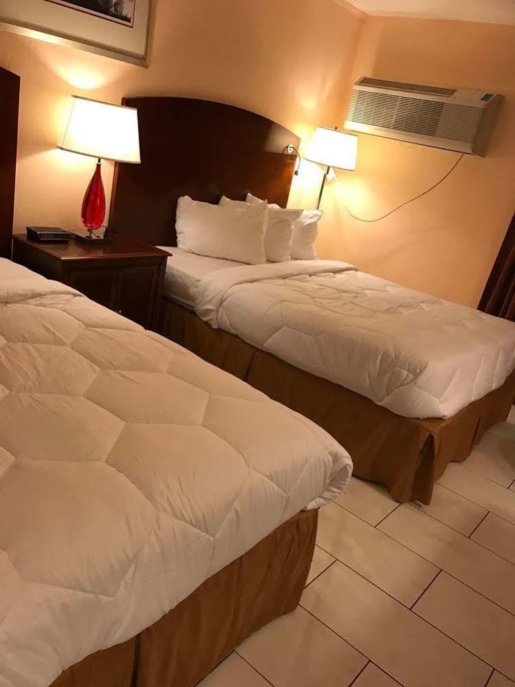 Sea Banks Motor Inn Миртъл Бийч Екстериор снимка